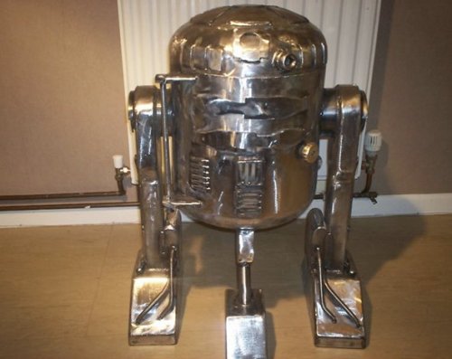Печка в виде всем известного робота R2-D2