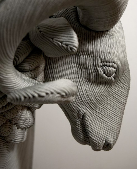 Скульптуры из нейлоновых шнуров