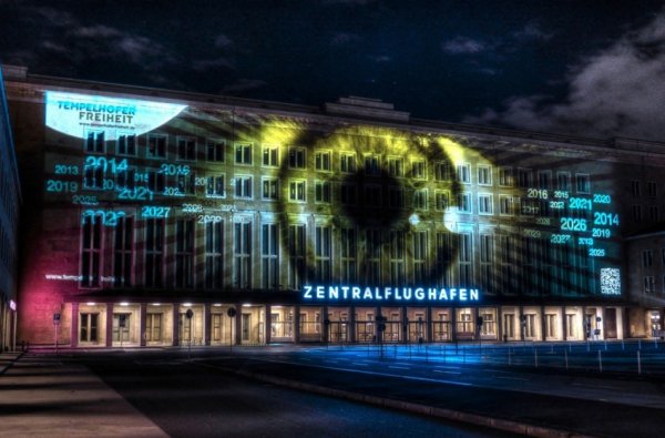 Берлинский Фестиваль света украсил городскую архитектуру