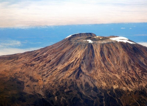 Величие и красота высочайшей в Африке горы Килиманджаро (15 фото)