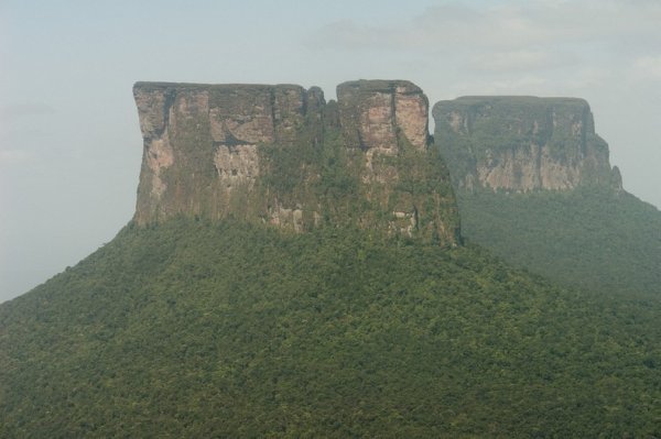 Столовые горы или Тепуи в Венесуэле