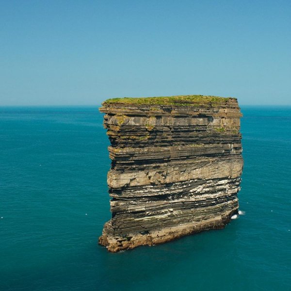 10 Самых красивых в мире морских скал (27 фото)