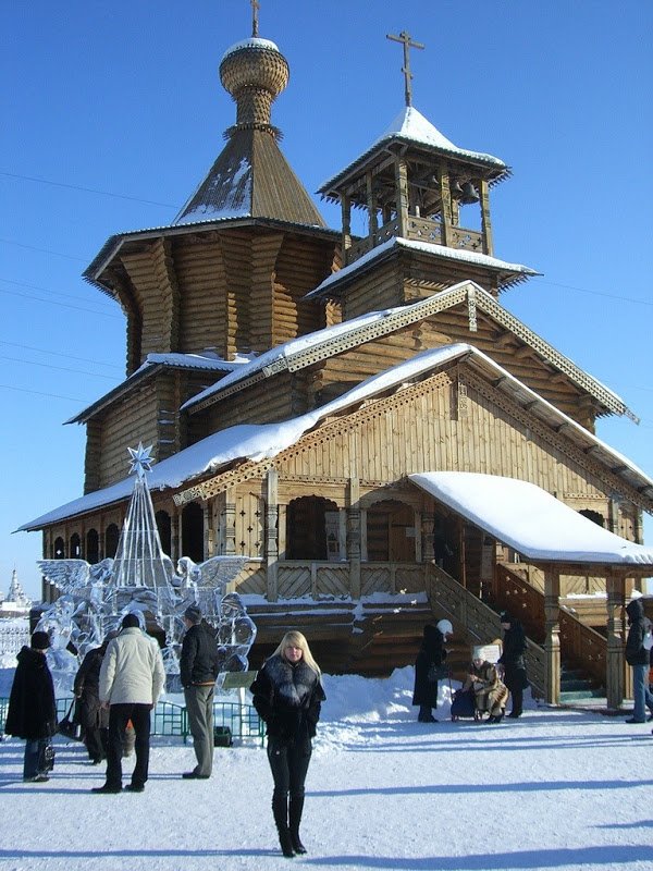 12 Великолепных деревянных церквей России