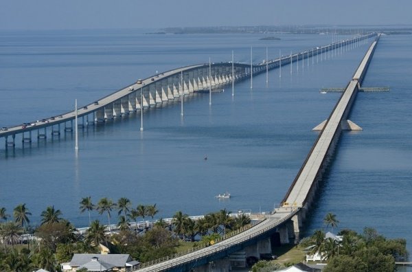 Семимильный мост во Флориде (12 фото)