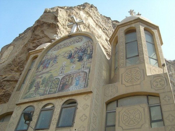 Монастырь Святого Симона в Египте (12 фото)
