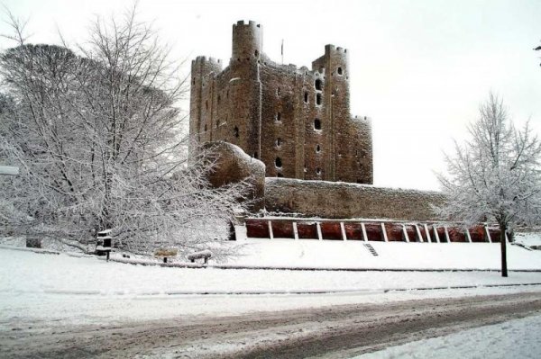 Сказочные зимние дворцы (16 фото)