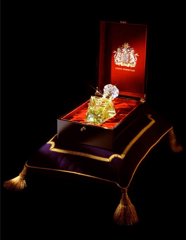Clive Christian Imperial Majesty – самые дорогие духи в мире (4 фото)