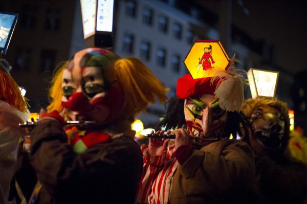 Красочный карнавал в Базеле (18 фото)
