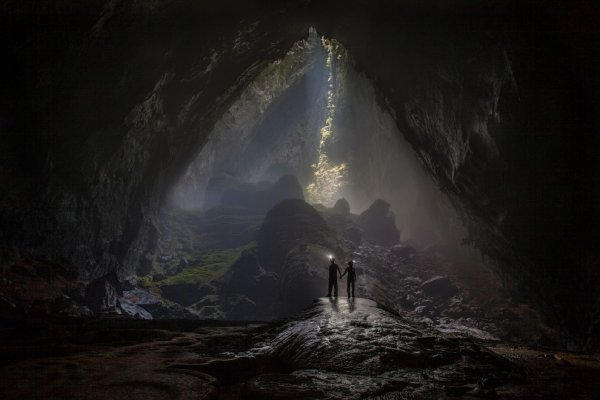 Пещера Шондонг во Вьетнаме – крупнейшая на планете (24 фото)