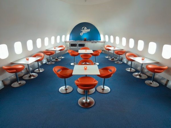 Отель Джамбо: отель-самолёт в Стокгольме (12 фото)