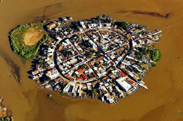 Островной город Мескальтитан: мексиканский аналог Венеции (9 фото)