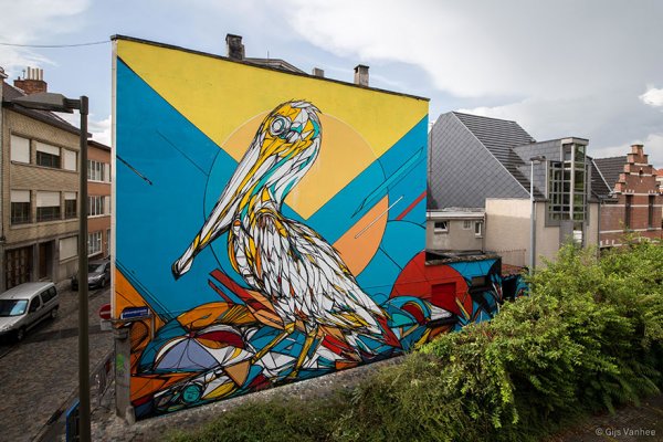 Уличный стрит-арт Dzia вдыхает новую жизнь в заброшенные городские кварталы (13 фото)