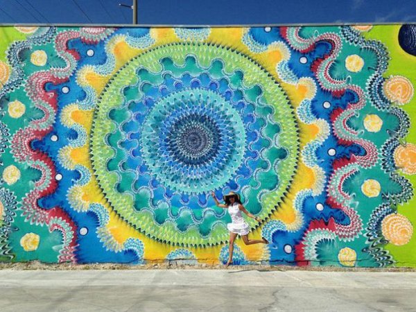 Красочный street-art Дугласа Хокземы (7 фото)