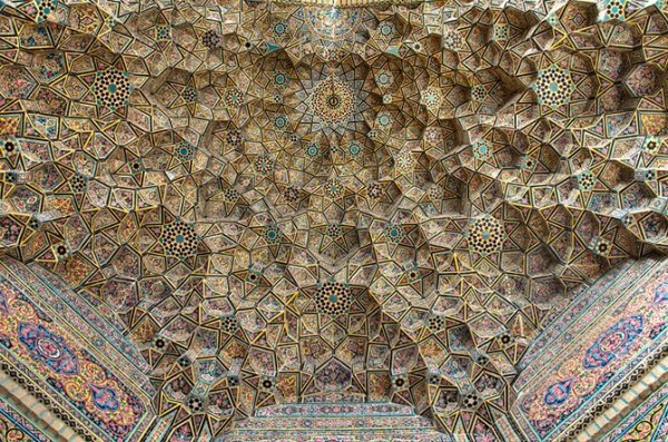 Радужная мечеть в фотографиях Рамина Рахмани Неджада (18 фото)