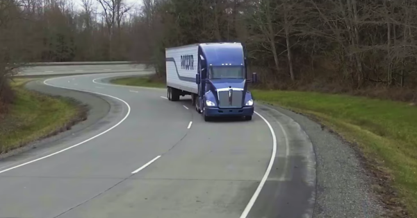 NVIDIA и Paccar будут разрабатывать беспилотный грузовик