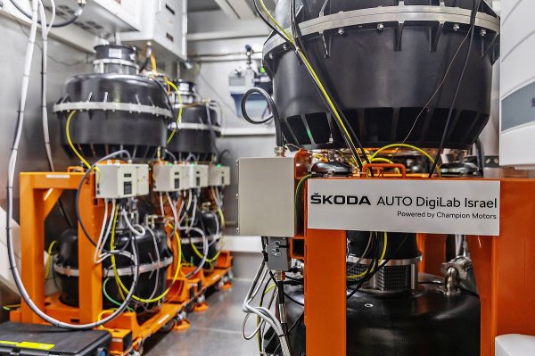 Чехи разрабатывают уникальный способ зарядки электрокара