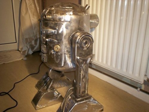 Печка в виде всем известного робота R2-D2