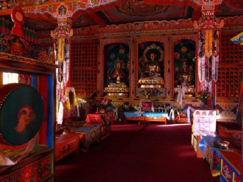 Буддистский монастырь Ribum Monastery