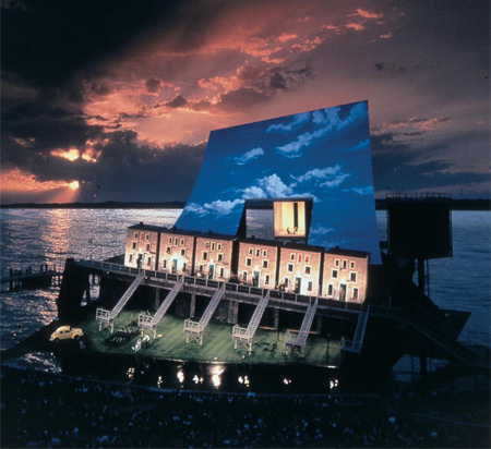 Оперный театр на воде