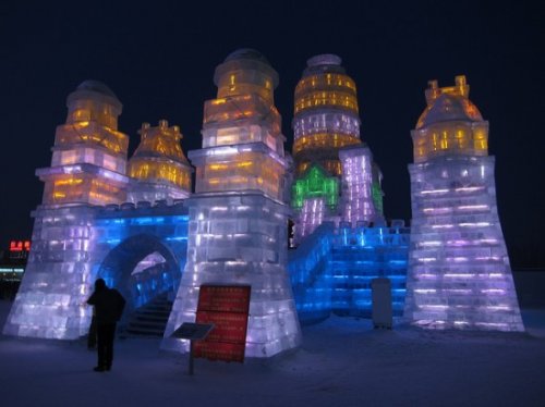 Фестиваль ледовых скульптур в Харбине