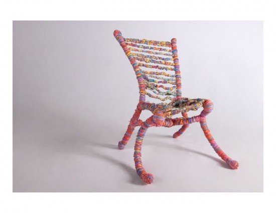 Самый упругий стул в мире, сделанный из 65000 резинок