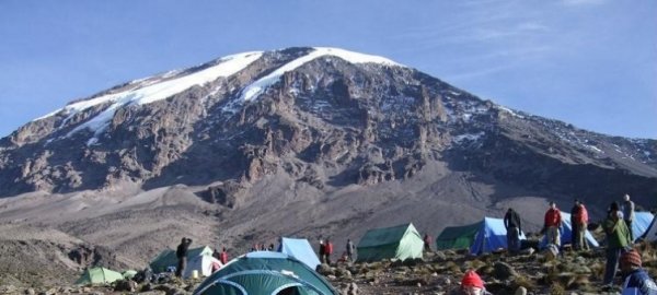Величие и красота высочайшей в Африке горы Килиманджаро (15 фото)