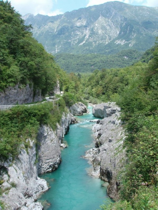 Соча – река изумрудного цвета (9 фото)