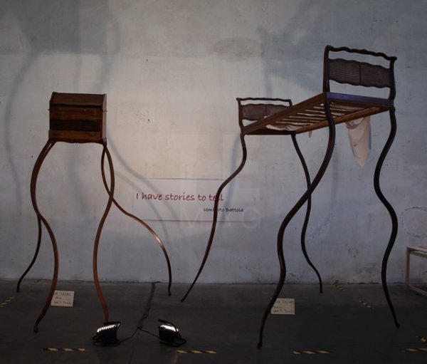 Сюрреалистическая мебель от Умберто Даттолы (6 фото)