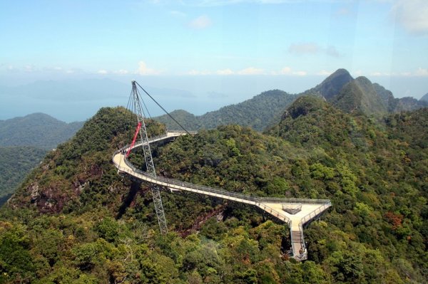 Небесный мост Лангкави в Малайзии