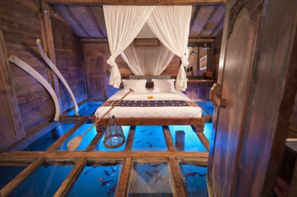 Спальня над подводным миром (13 фото)