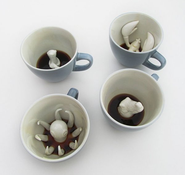 Чашки и кружки с оригинальным дизайном (35 фото)