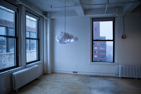 Эта лампа-облако может создать грозу в вашем доме (без дождя) (2 фото + видео)