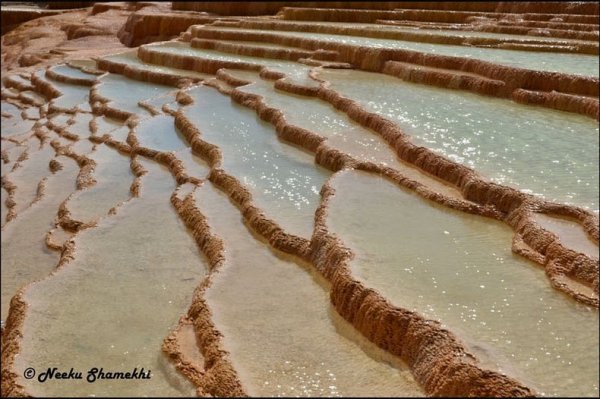 Бадаб-е-Сурт: горячие источники в виде ступенчатых террас (7 фото)