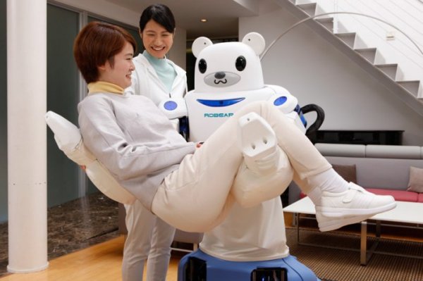 В Японии создали робота в помощь пожилым людям (9 фото)