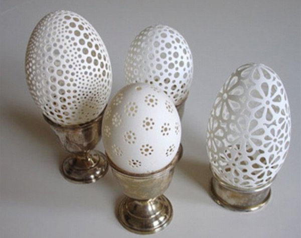Резные пасхальные яйца, созданные словенским художником Франком Громом (14 фото)