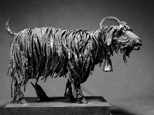 Скульптуры животных из металлолома, созданные Хасаном Новрози в стиле стимпанк (11 фото)