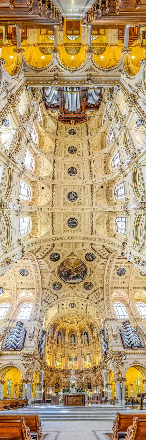 Церковная архитектура в панорамных снимках Ричарда Силвера (7 фото)