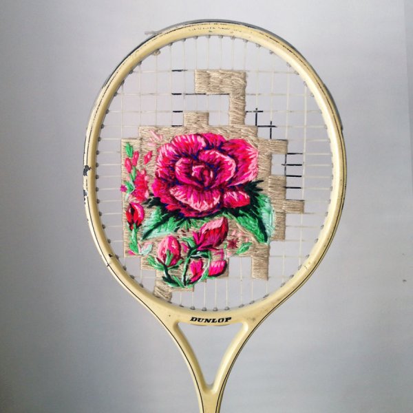 Необычные вышивки на теннисных ракетках (15 фото)