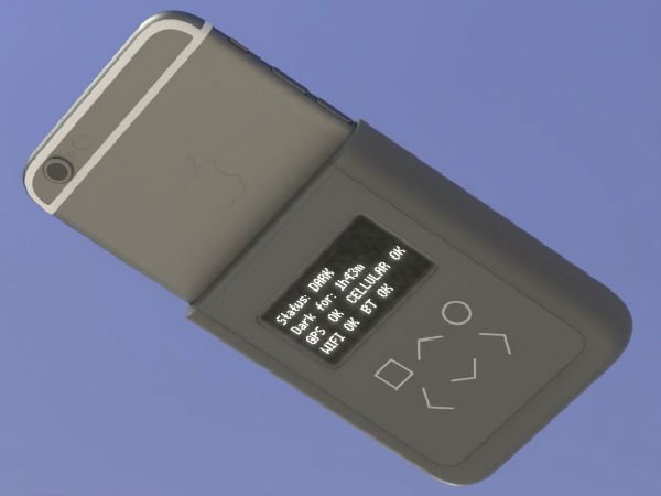 Эдвард Сноуден разработал шпионский чехол для смартфонов