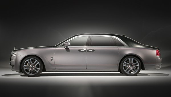 Седан Rolls-Royce будет блистать красками из алмазов