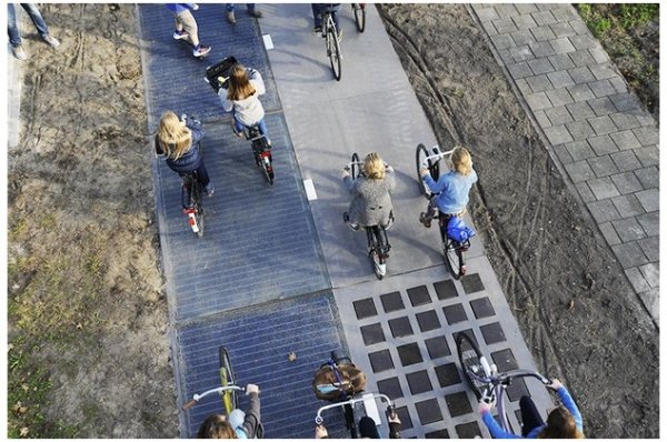 В Голландии возникли солнечные велосипедные дороги