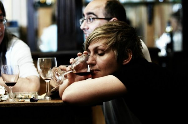 Учёные доказали, что женский алкоголизм опаснее мужского