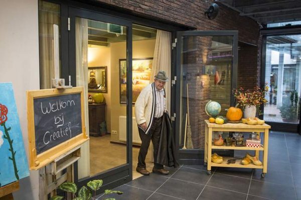В Голландии открыли уникальный дом престарелых